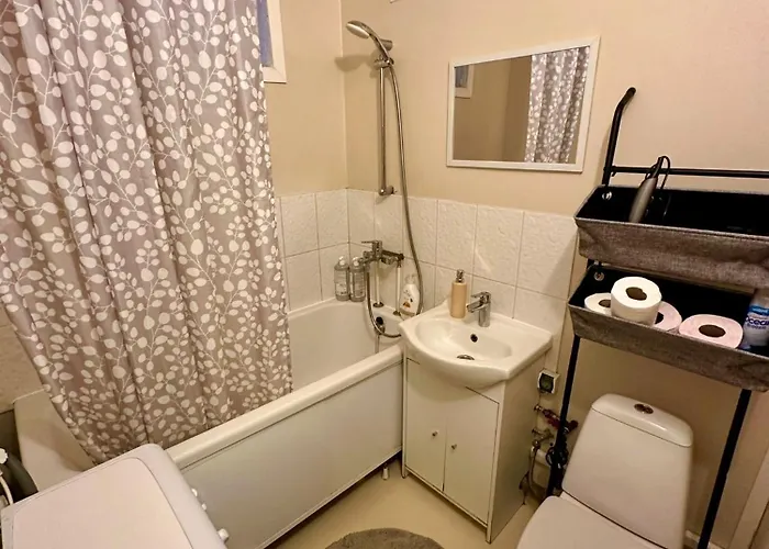 Apartment Sunny Apartment, 7 Min With Tram To The Old Town Tallinn